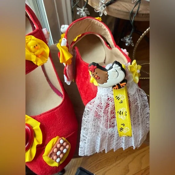 Custom/Handmade Whimsical Red, Yellow, and white Chicken Themed Mary Jane Pump - Picture 10 of 12